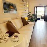 Casabel - Con Veranda Panoramica A Сasa de vacaciones